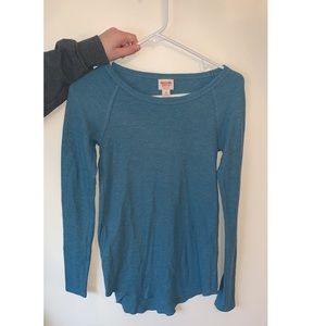 Blue long sleeve shirt